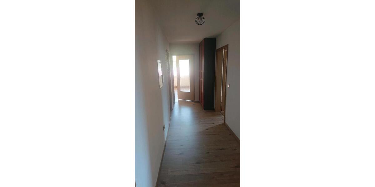 Etagenwohnung Schwarzenberg/Erzgebirge Erzgebirge - 4 Zimmer, 92 m&sup2;, 790&euro; | Angebot:25354152