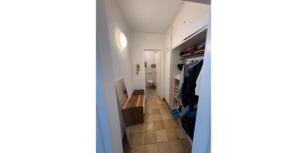 Wohnen auf Zeit Esslingen am Neckar - 3 Zimmer, 100 m&sup2;, 1.650&euro; | Angebot:26502060