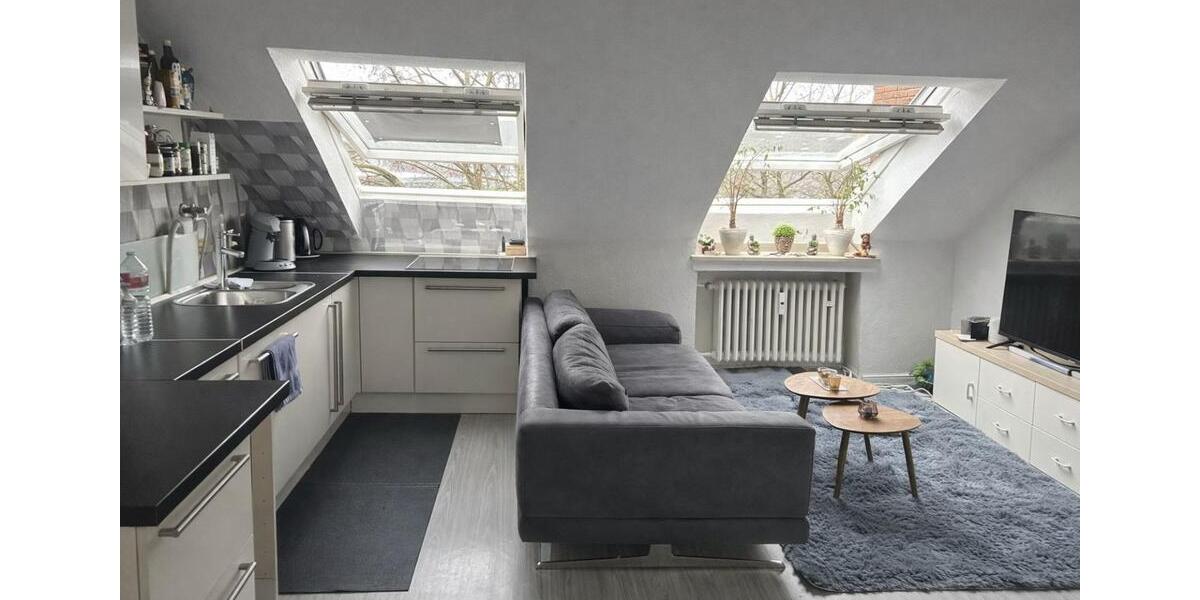 Gemütliche, freundliche Dachgeschosswohnung auf Schalke 3 zimmer