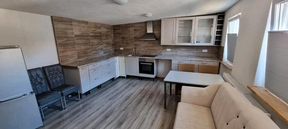 Maisonettenwohnung Weinsberg - 4 Zimmer, 85 m&sup2;, 1.000&euro; | Angebot:25960836