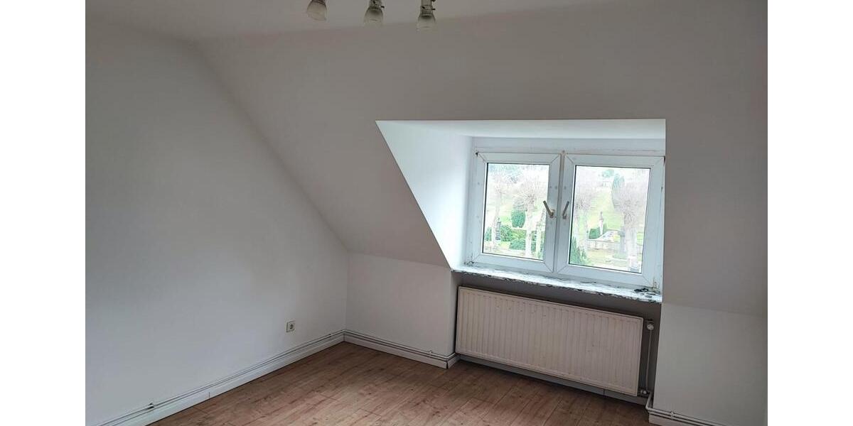 Dachgeschoßwohnung Hagen - 1 Zimmer, 46 m&sup2;, 350&euro; | Angebot:26150921