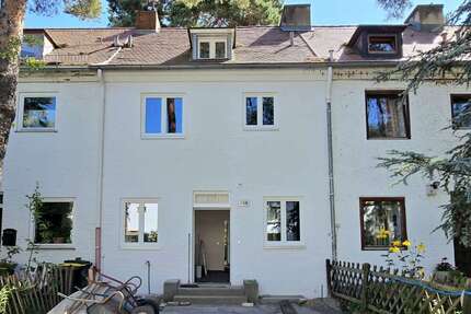 Haus Zehlendorf Zehlendorf - 4 Zimmer, 107 m&sup2;, 3.750&euro; | Angebot:27222752