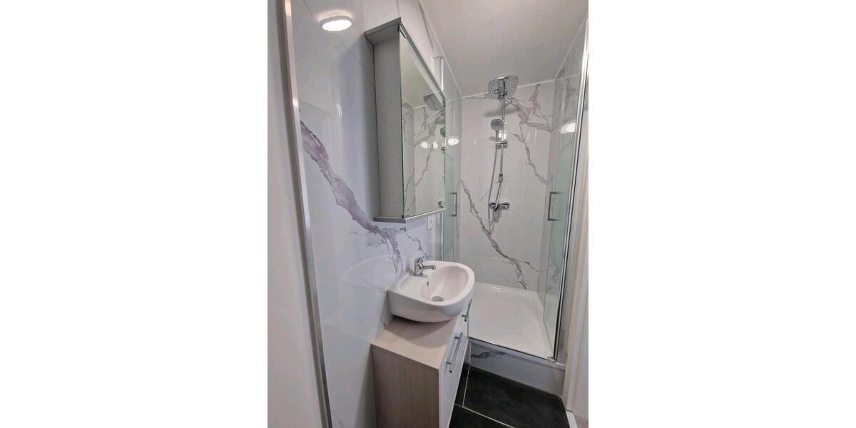 Dachgeschoßwohnung München Pasing-Obermenzing - 1 Zimmer, 16 m&sup2;, 890&euro; | Angebot:25017933