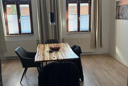 Wohnung Nienburg (Saale) - 3 Zimmer, 81 m&sup2;, 680&euro; | Angebot:25853796
