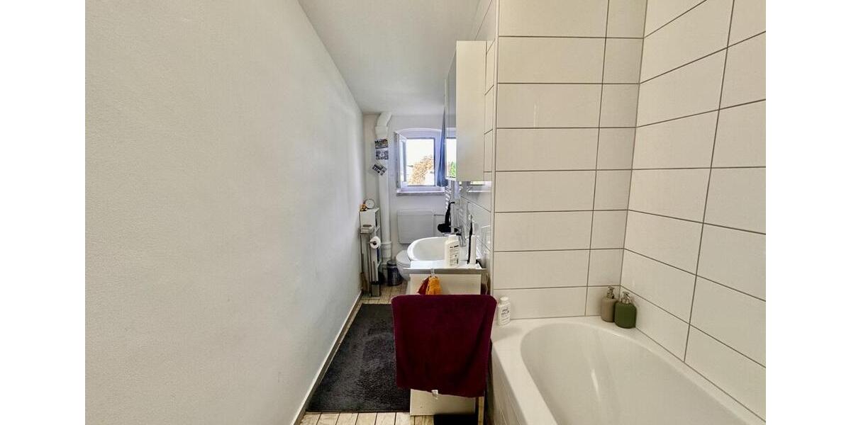 Dachgeschoßwohnung Landau in der Pfalz - 3.5 Zimmer, 97 m&sup2;, 970&euro; | Angebot:22480362