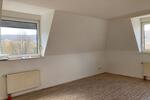 Dachgeschoßwohnung Arnsberg Obereimer - 3 Zimmer, 80 m&sup2;, 372&euro; | Angebot:26645560