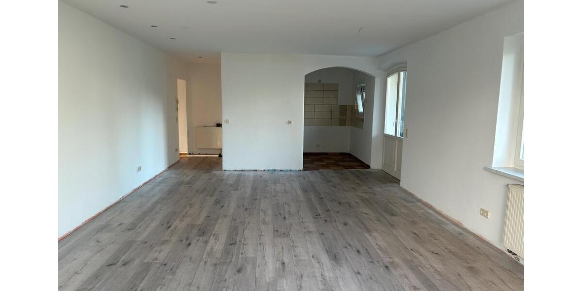 Etagenwohnung Eilenburg - 4 Zimmer, 128 m&sup2;, 1.178&euro; | Angebot:26644940