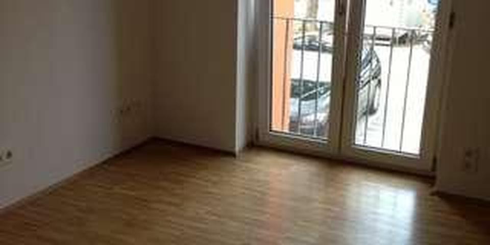 Erdgeschoßwohnung Bad Kreuznach Bad Münster am Stein-Ebernburg - 3 Zimmer, 100 m&sup2;, 1.090&euro; | Angebot:25988384