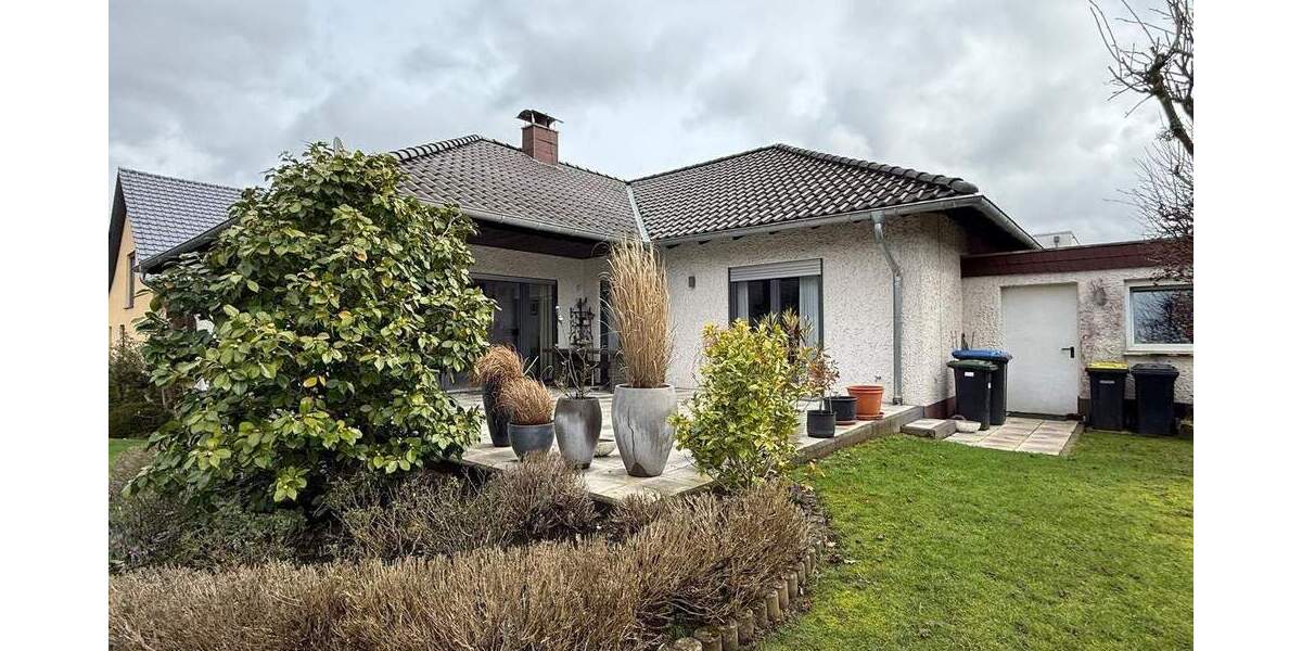 Bungalow Mettlach Saarhölzbach - 5 Zimmer, 140 m&sup2;, 1.200&euro; | Angebot:25227801