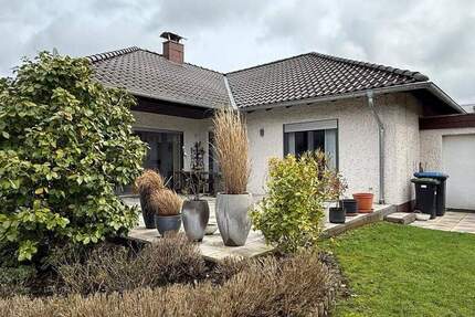 Haus Mettlach Saarhölzbach - 5 Zimmer, 140 m&sup2;, 1.200&euro; | Angebot:25227801