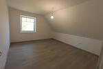 Doppelhaushälfte Zetel - 6 Zimmer, 200 m&sup2;, 1.500&euro; | Angebot:26533162