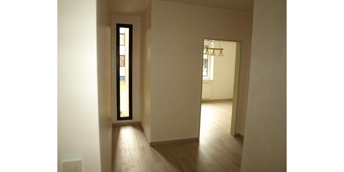 Erdgeschoßwohnung Nordenham - 2 Zimmer, 60 m&sup2;, 480&euro; | Angebot:25104892