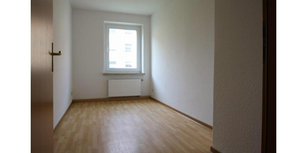 Wohnung zu vermieten in Apolda 4 zimmer