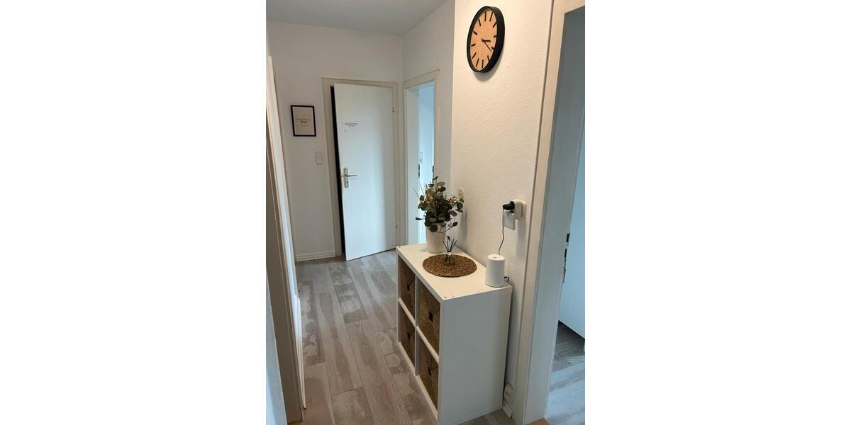 Wohnen auf Zeit Einbeck - 3 Zimmer, 75 m&sup2;, 25&euro; | Angebot:25658438