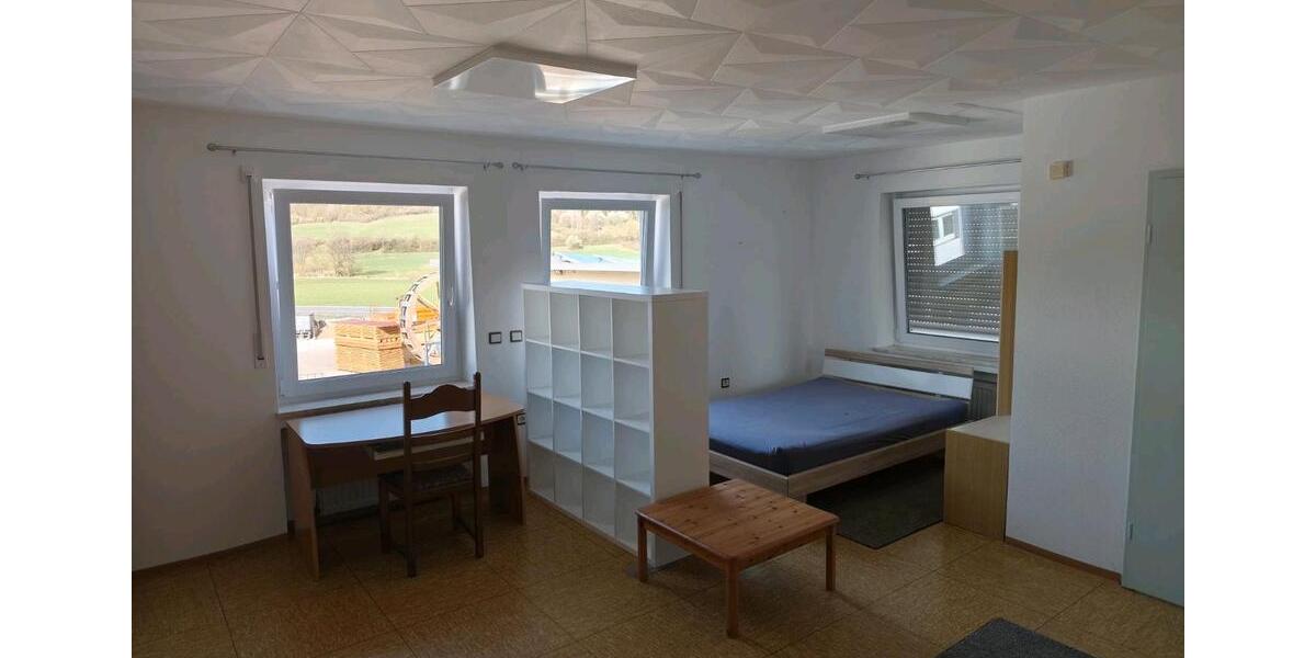 Etagenwohnung Münchsteinach - 1 Zimmer, 40 m&sup2;, 400&euro; | Angebot:26041350