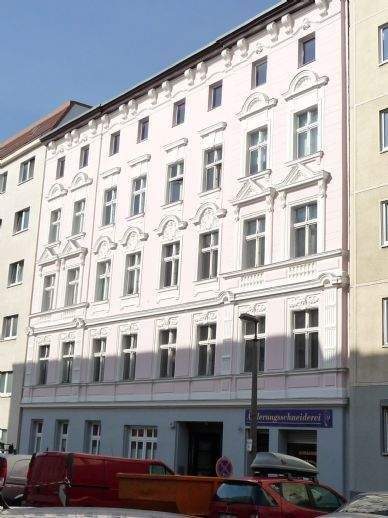Im schönsten Haus der Straße - helle, geräumige 1-Raumwohnung 1 zimmer