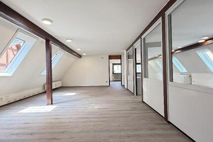 Gewerbeobjekt Happurg - 700&euro; | Angebot:22708185