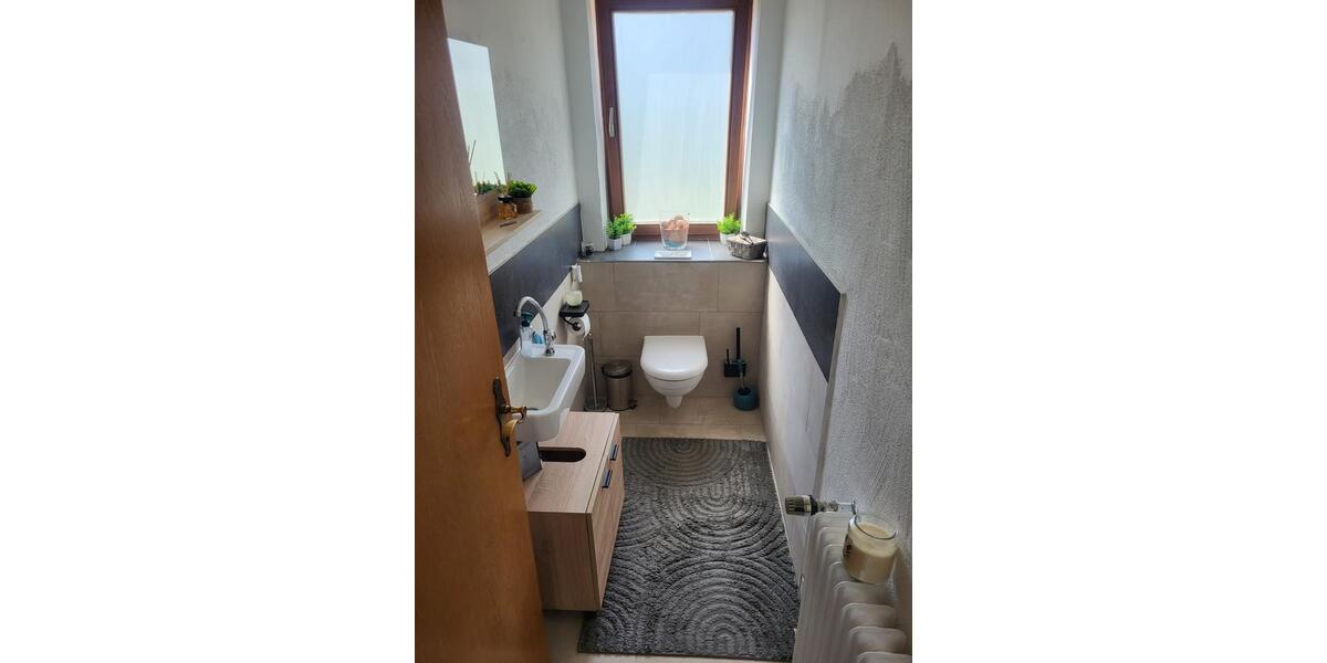 Etagenwohnung Elsendorf - 4 Zimmer, 149 m&sup2;, 1.569&euro; | Angebot:26225252