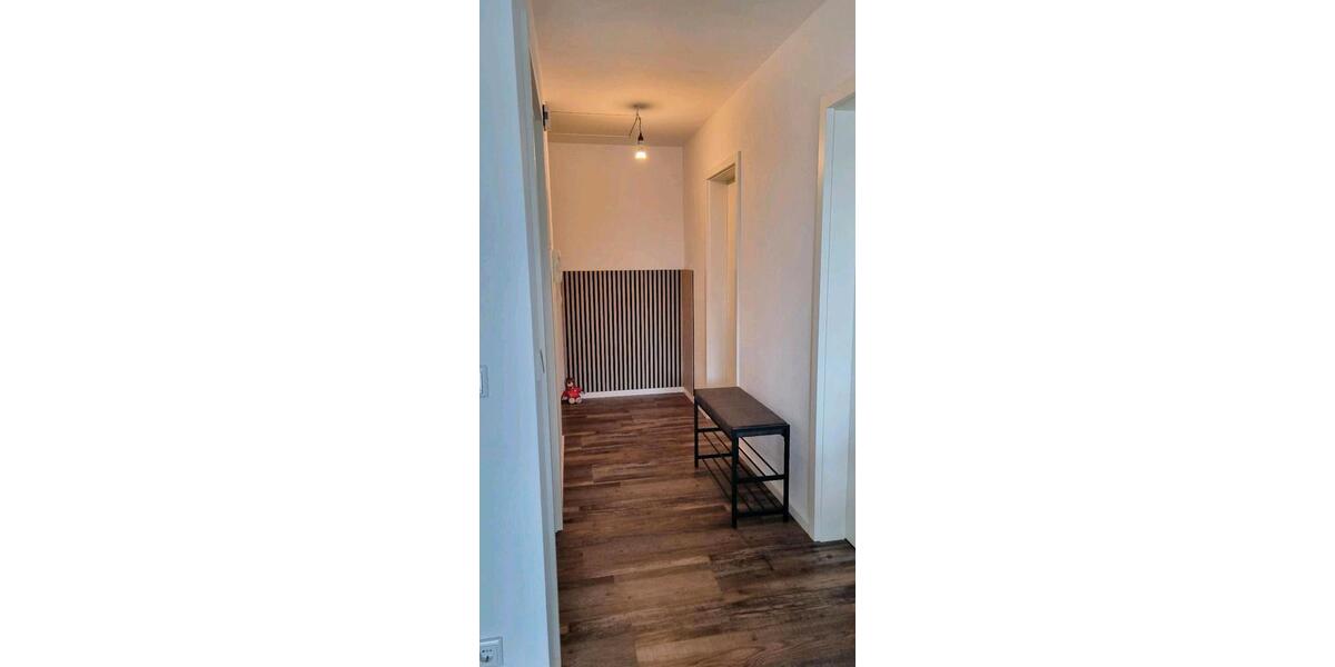 Dachgeschoßwohnung Kösching - 3 Zimmer, 60 m&sup2;, 850&euro; | Angebot:26582312