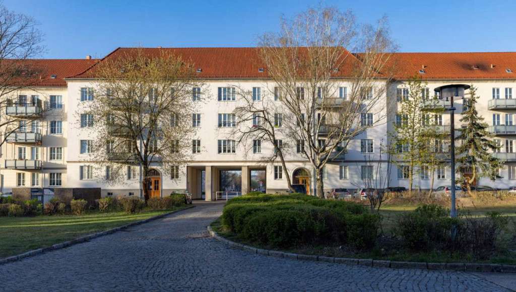 Etagenwohnung Eisenhüttenstadt - 3 Zimmer, 67 m&sup2;, 470&euro; | Angebot:25394597