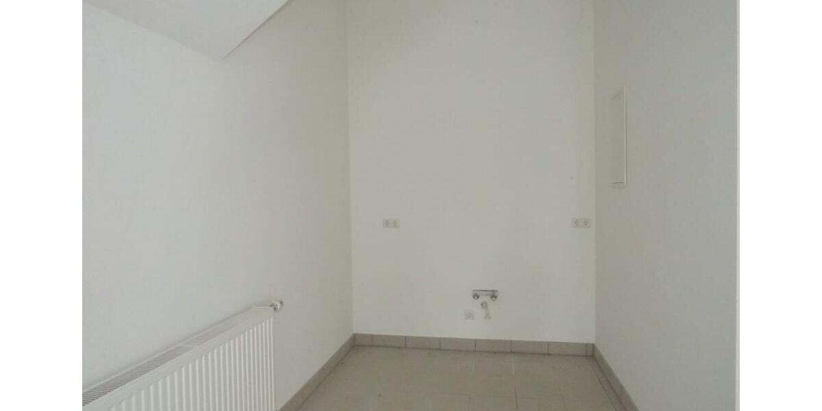 Gewerbefläche in zentraler und gut sichtbarer Lage zimmer