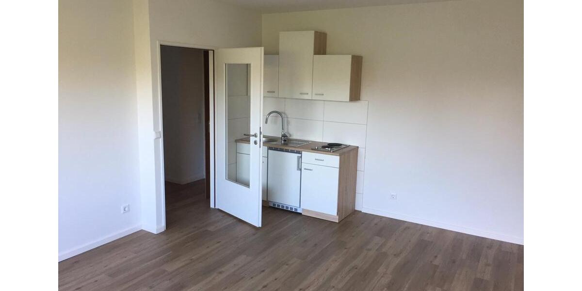 Hochparterre Bielefeld Mitte - 1 Zimmer, 28 m&sup2;, 330&euro; | Angebot:26278511