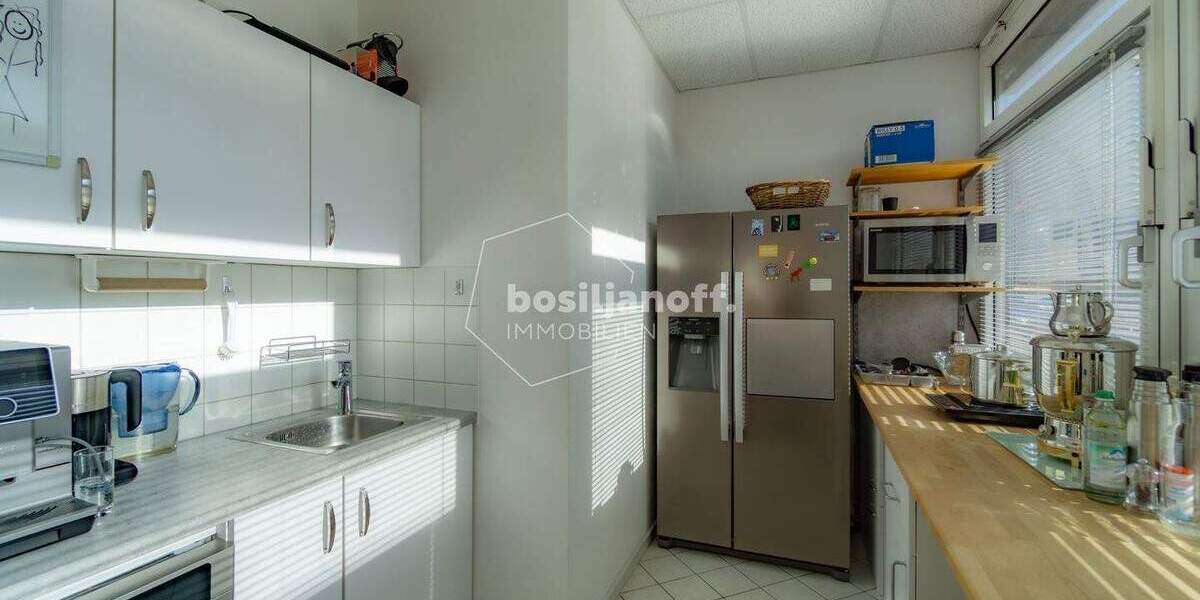 Gewerbeobjekt Gräfelfing Lochham - 8 Zimmer, 230 m&sup2;, 3.220&euro; | Angebot:25821918
