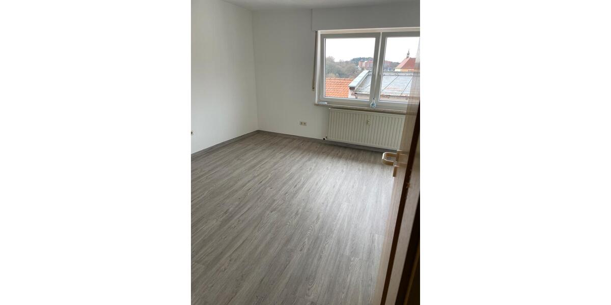Dachgeschoßwohnung Sulzbach-Rosenberg Rosenberg - 1 Zimmer, 40 m&sup2;, 450&euro; | Angebot:25962955