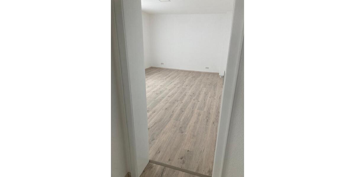 Etagenwohnung Wuppertal Gemarkung Barmen - 3 Zimmer, 78 m&sup2;, 899&euro; | Angebot:26606878