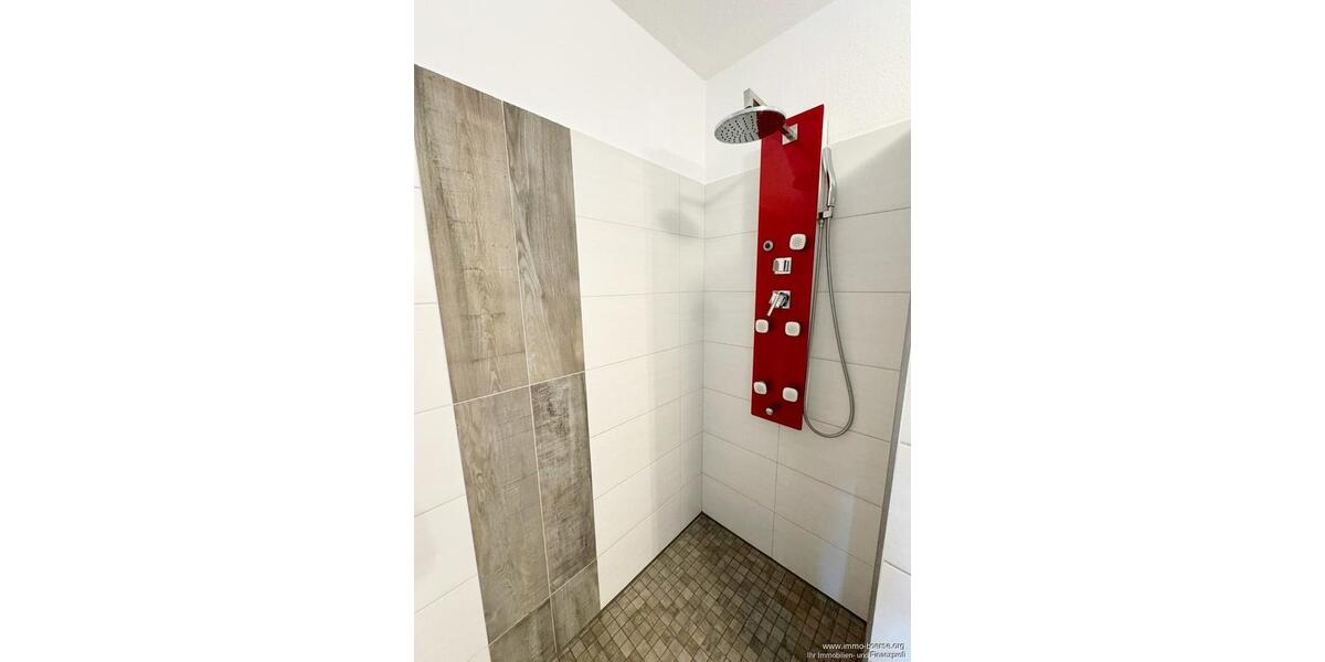 Einfamilienhaus Friesoythe - 2.5 Zimmer, 105 m&sup2;, 870&euro; | Angebot:26441410