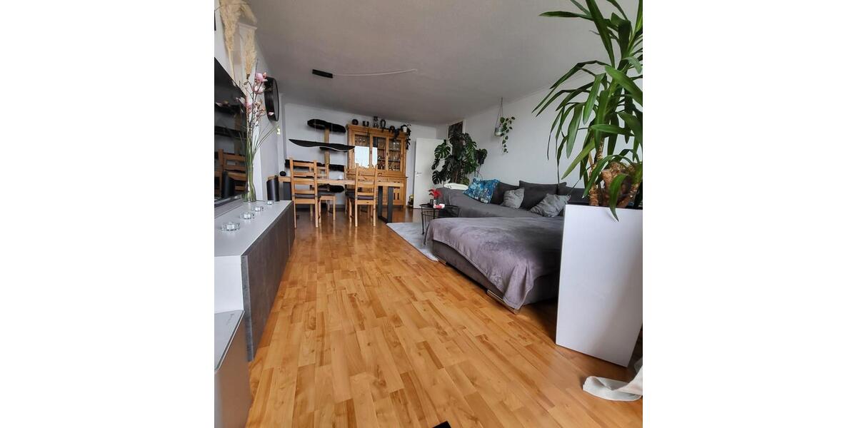 Etagenwohnung Neu-Ulm Ludwigsfeld - 3 Zimmer, 86 m&sup2;, 1.500&euro; | Angebot:25144645