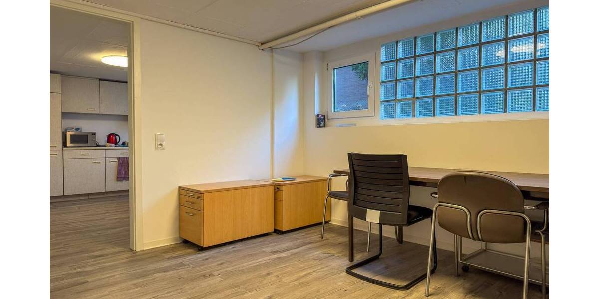 Einfamilienhaus Grevenbroich Stadtmitte - 1.200&euro; | Angebot:23971406