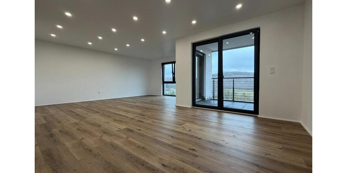 Etagenwohnung Netphen - 2 Zimmer, 90 m&sup2;, 1.000&euro; | Angebot:25178877