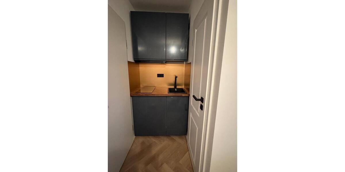Etagenwohnung Augsburg Innenstadt - 1 Zimmer, 20 m&sup2;, 650&euro; | Angebot:26147923