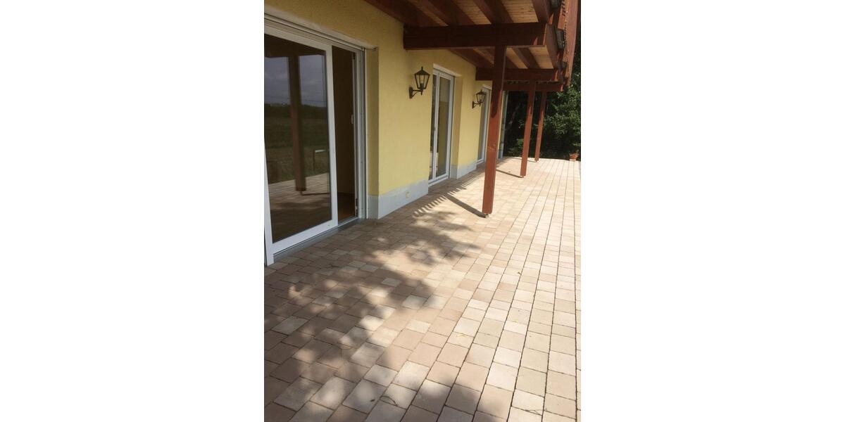 Wohnen auf Zeit Heuchelheim a. d. Lahn - 4 Zimmer, 126 m&sup2;, 390&euro; | Angebot:25747474