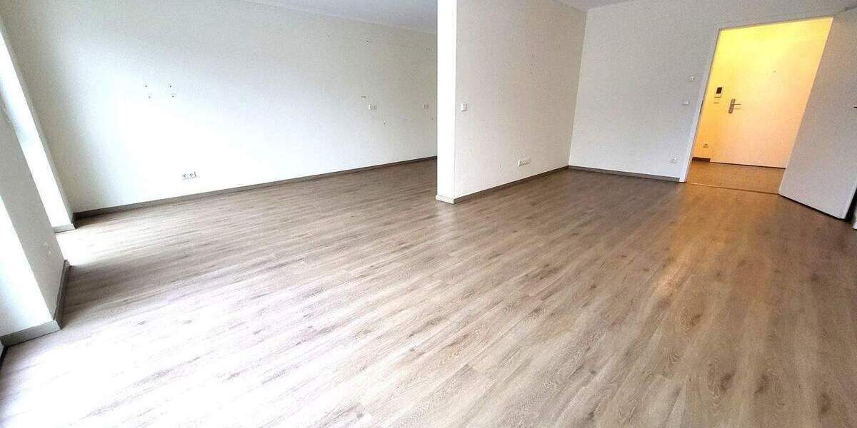 Etagenwohnung Hemer - 2 Zimmer, 83 m&sup2;, 995&euro; | Angebot:25107485