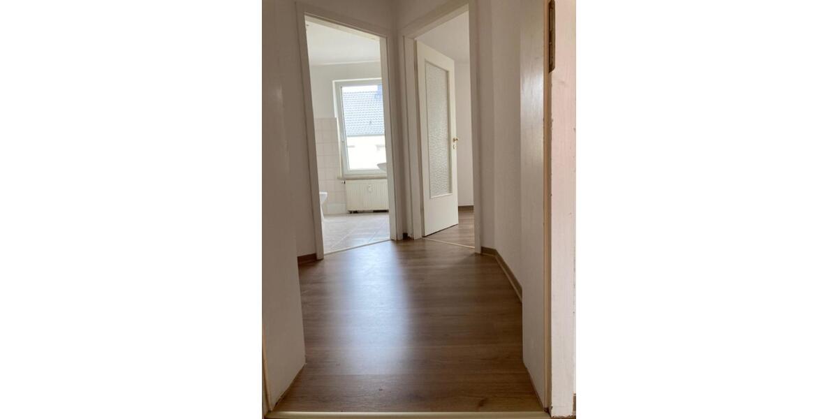 Etagenwohnung Staßfurt - 2 Zimmer, 42 m&sup2;, 273&euro; | Angebot:21526606