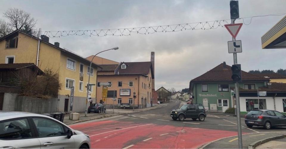 Dachgeschoßwohnung Zwiesel - 1 Zimmer, 25 m&sup2;, 250&euro; | Angebot:25089238