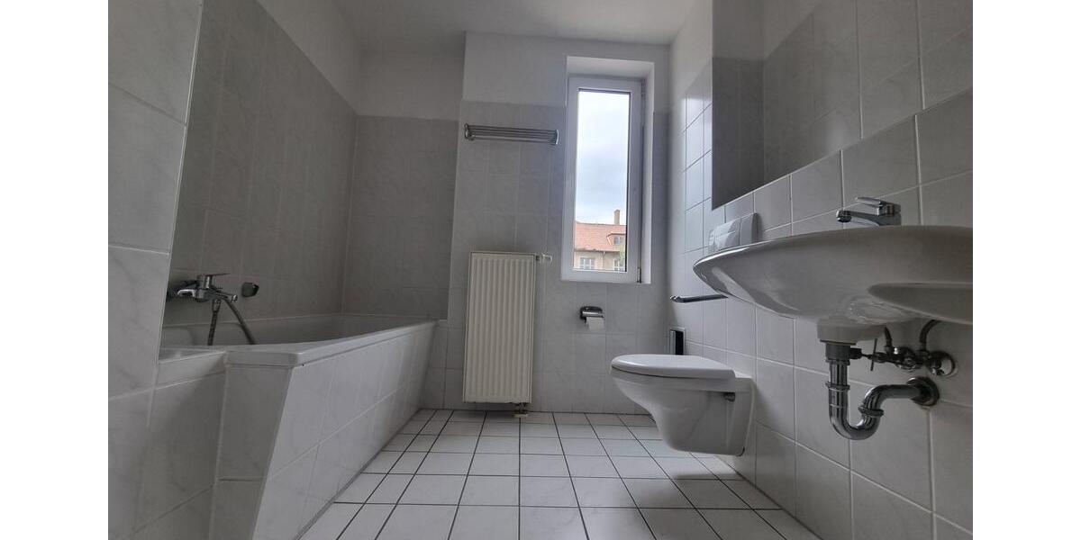 Etagenwohnung Halberstadt - 3 Zimmer, 77 m&sup2;, 385&euro; | Angebot:26617825