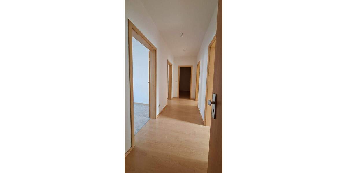 Etagenwohnung Nossen Augustusberg - 3 Zimmer, 80 m&sup2;, 440&euro; | Angebot:24708780