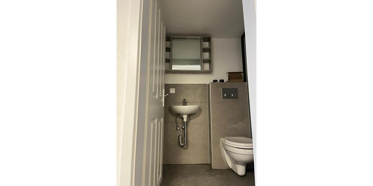 Erdgeschoßwohnung Sachsenheim - 1 Zimmer, 30 m&sup2;, 750&euro; | Angebot:26589351