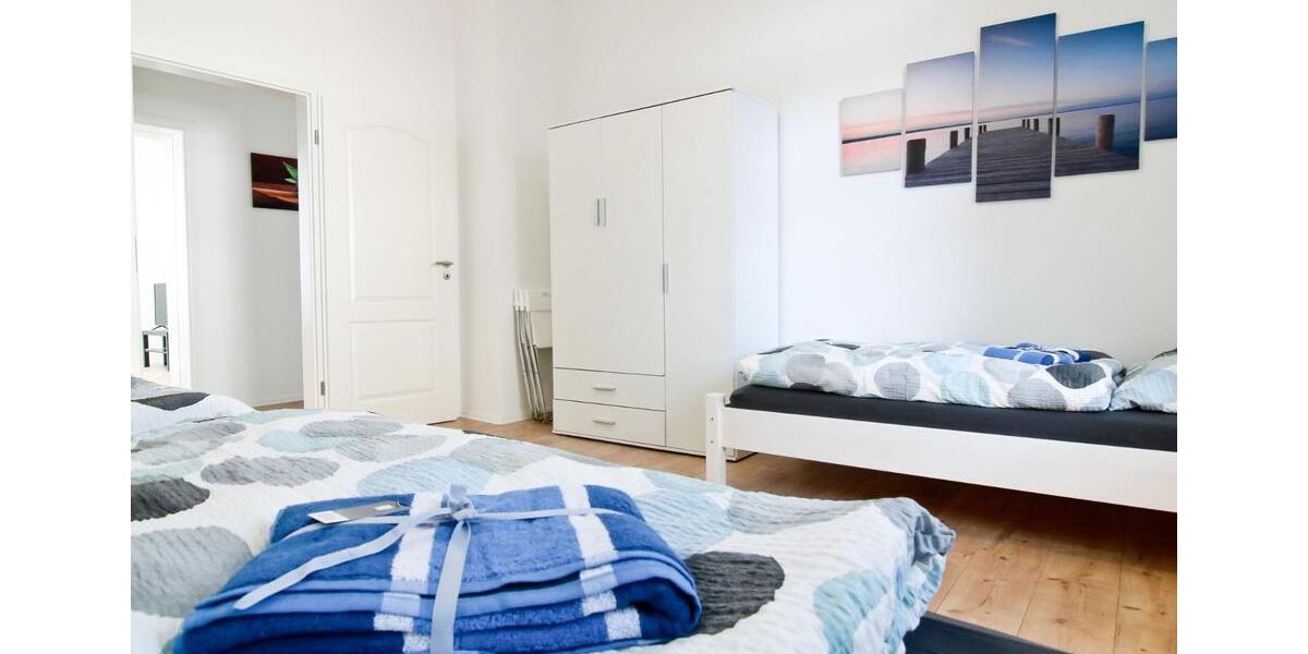 Hochwertige 4-Zimmerwohnung, komplett möbliert 4 zimmer