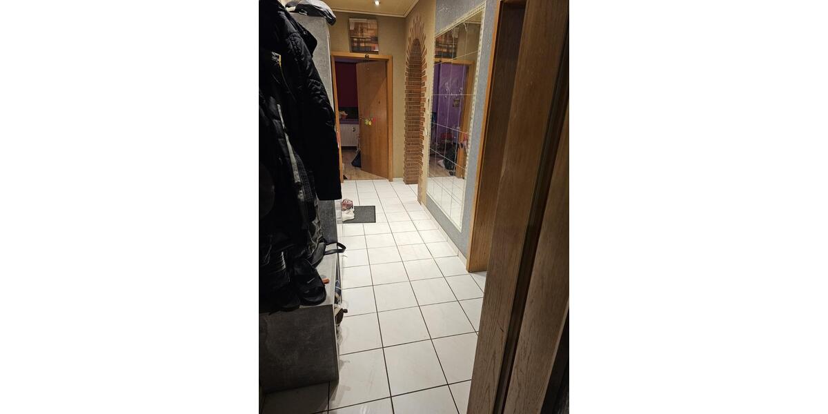 Etagenwohnung Frankenberg (Eder) - 4 Zimmer, 110 m&sup2;, 900&euro; | Angebot:26393185