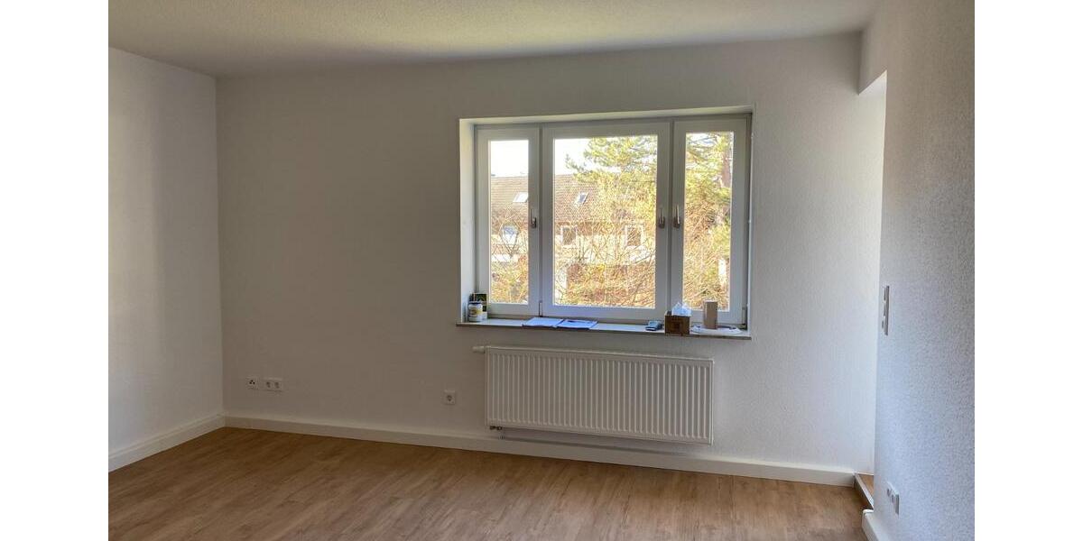 Etagenwohnung Hannover Vahrenwald-List - 3 Zimmer, 63 m&sup2;, 1.075&euro; | Angebot:25943328