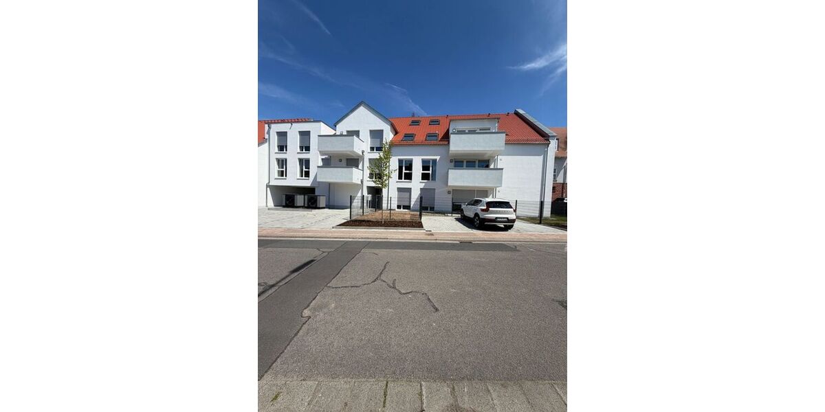 Luxus Wohnung mit 4 Zimmern und viel Platz + Privatem Garten in Sulzbach am Main - Appartement Sulzbach am Main | Angebot:27201721