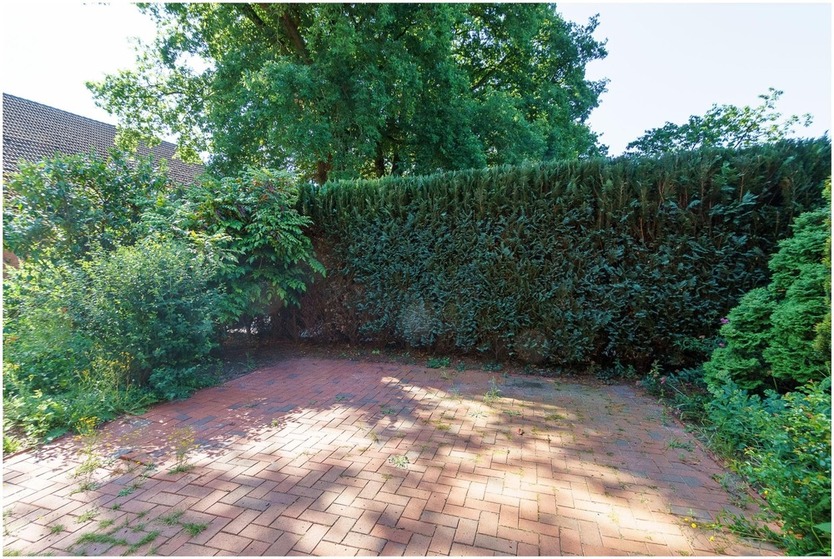 ***geräumige 2 Zimmer Oberwohnung mit EBK in Börger*** mit eigenem Garten, Terrasse, sowie Zufahrt und Carport 2 zimmer