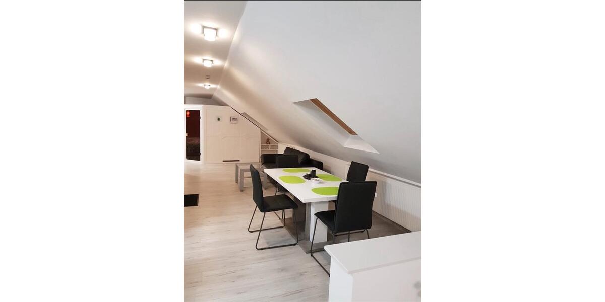 Dachgeschoßwohnung Kassel Philippinenhof-Warteberg - 1 Zimmer, 80 m&sup2;, 1.400&euro; | Angebot:25655264