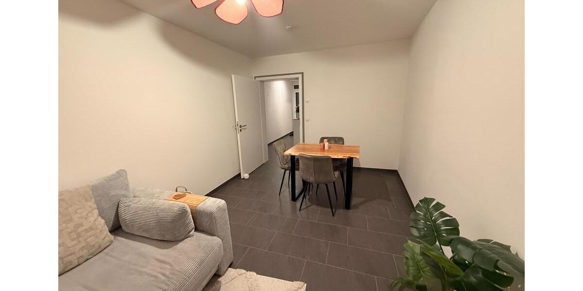 Erdgeschoßwohnung Landau in der Pfalz - 4 Zimmer, 84 m&sup2;, 1.110&euro; | Angebot:25902414