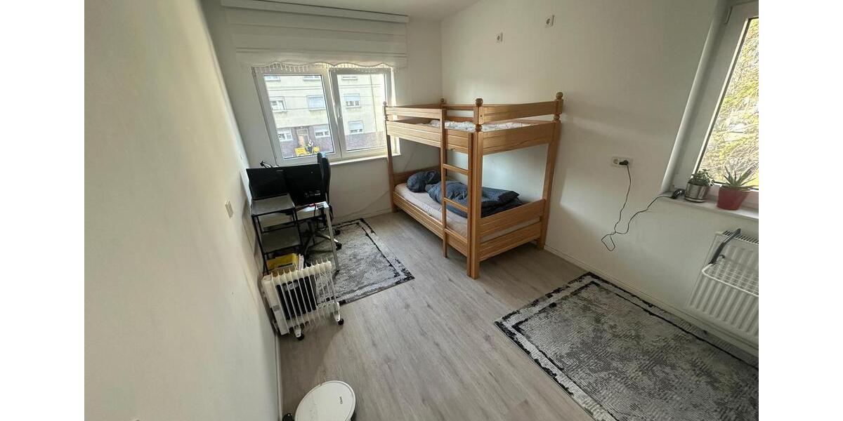 Wohnen auf Zeit Mannheim Herzogenried - 9 Zimmer, 70 m&sup2;, 300&euro; | Angebot:26671207