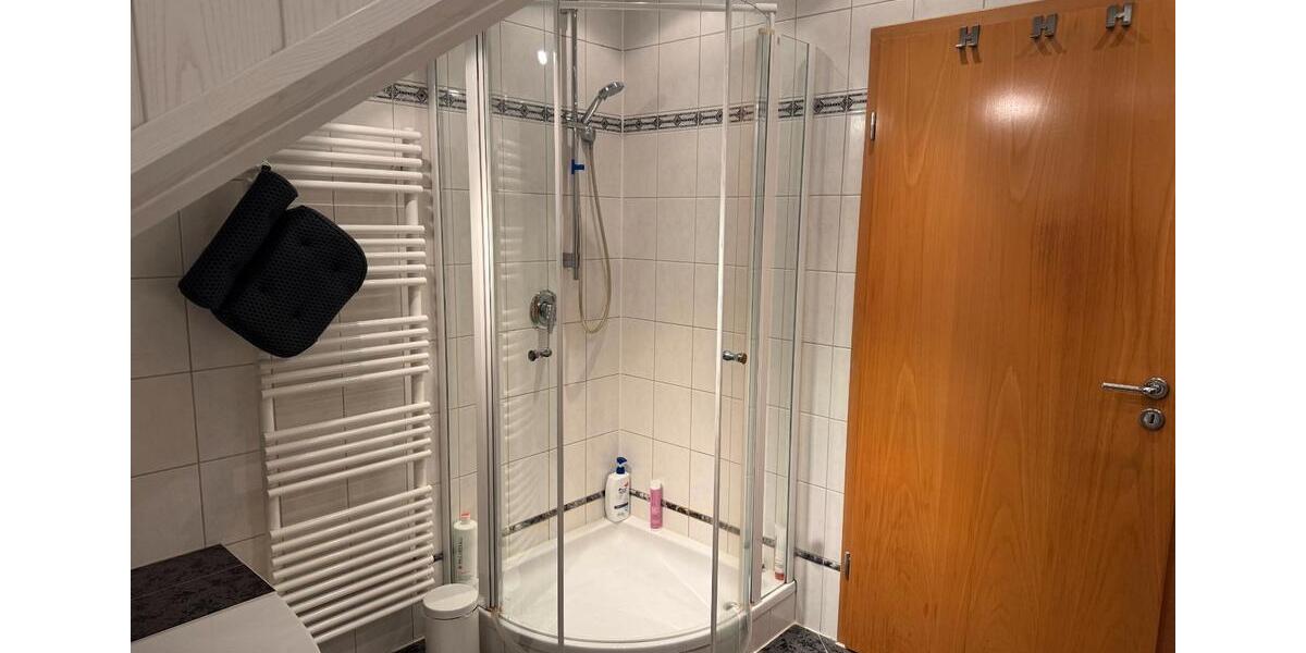 Dachgeschoßwohnung Niederschönenfeld - 3 Zimmer, 110 m&sup2;, 1.150&euro; | Angebot:26613621